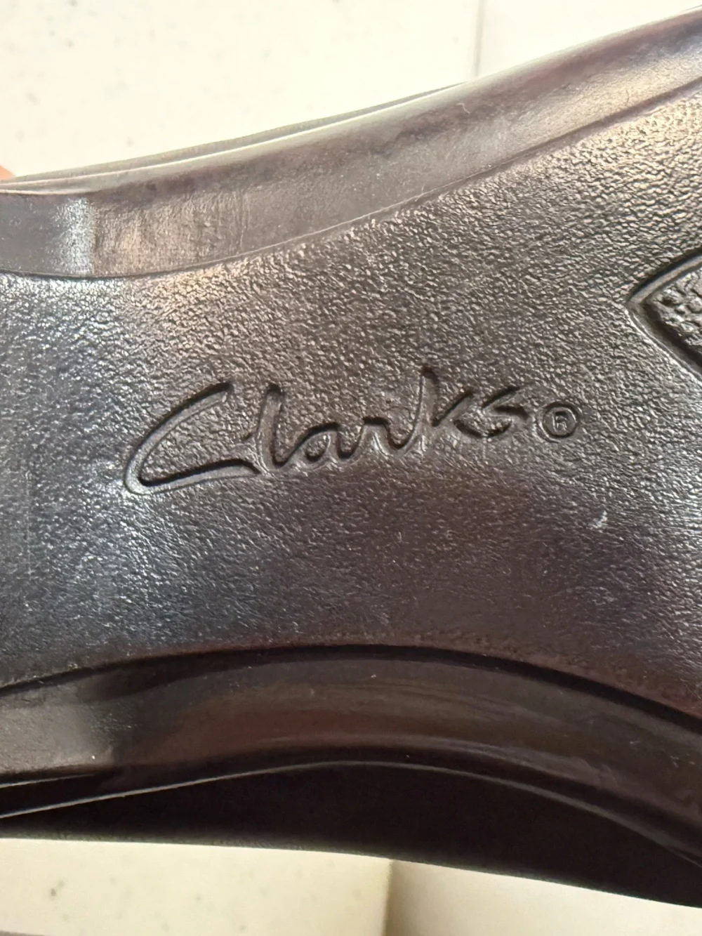 Clarks Brown Leather Low Heel Ankle Booties Side Zip Comfort Shoes Womens 8.5